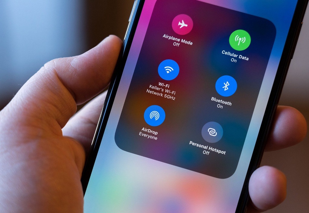 Як перекинути фото з айфона на комп'ютер через шнур