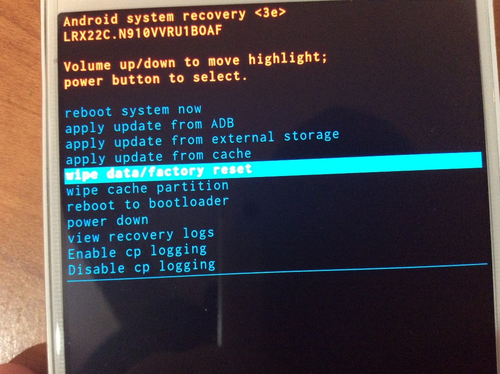 Як скинути телефон до заводських установок Samsung