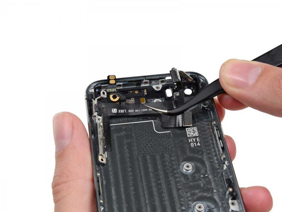 Погано чутно співрозмовника на Айфоні під час розмови — що робити