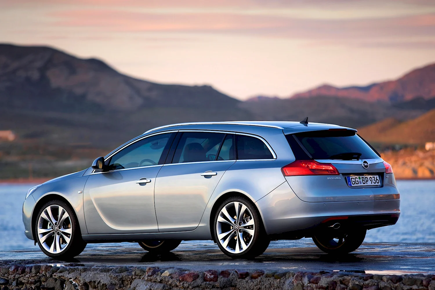 Opel Insignia Sports Tourer 2010